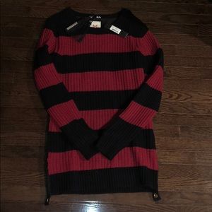 Long line red and black crew neck sweater